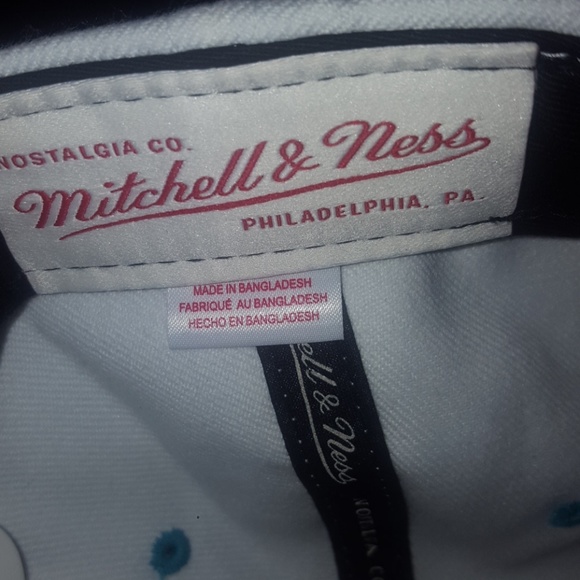 Mitchell & ness - Picture 4 of 6